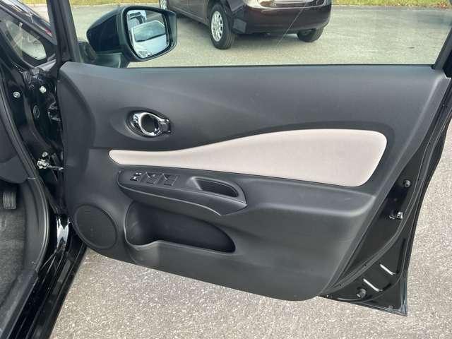 ノート 1.2 e-POWER X FOUR 4WD E-POWER・E-4WD・純正ナビ・エマージェンシ 車線逸脱防止 踏み間違え防止 切替4WD 寒冷地仕様車 パワーステアリング ABS AW アイドリングストップ ナビTV フルオートエアコン 運転席エアバッグ メモリーナビ 盗難防止装置 キーレス(16枚目)