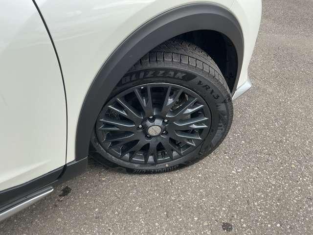 キックス 1.2 AUTECH (e-POWER) 4WD プロパイロット/日産ディーラーオプション9 エマージェンシーブレーキ 寒冷地仕様 4WD アルミホイール バックカメラ アイドリングストップ レーダークルーズコントロール レーンキープアシスト(13枚目)