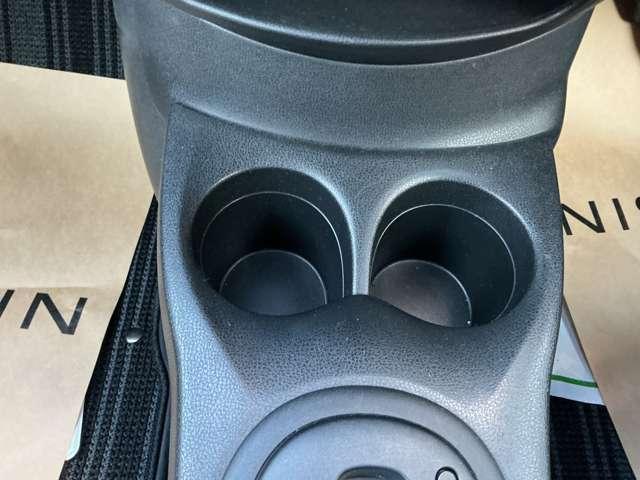 ノート 1.2 X FOUR 4WD 純正エンジンスターター/エマージェンシー 4wd 盗難防止装置 禁煙車 レーンアシスト オートエアコン スマートキー ETC ABS ワンオーナー 衝突軽減システム(15枚目)