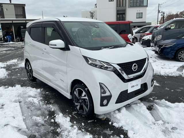 デイズ 660 ハイウェイスターGターボ プロパイロット エディション 4WD アラウンドビューモニター/プロパイロット/ アラウンドビューM LEDライト 盗難警報装置 フルタイム4WD レーダークルーズコントロール カーテンエアバッグ アイドリングストップ機能 Bカメラ 寒冷地仕様 アルミホイール オートエアコン(11枚目)