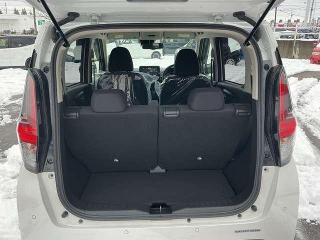 デイズ 660 ハイウェイスターGターボ プロパイロット エディション 4WD アラウンドビューモニター/プロパイロット/ アラウンドビューM LEDライト 盗難警報装置 フルタイム4WD レーダークルーズコントロール カーテンエアバッグ アイドリングストップ機能 Bカメラ 寒冷地仕様 アルミホイール オートエアコン(19枚目)