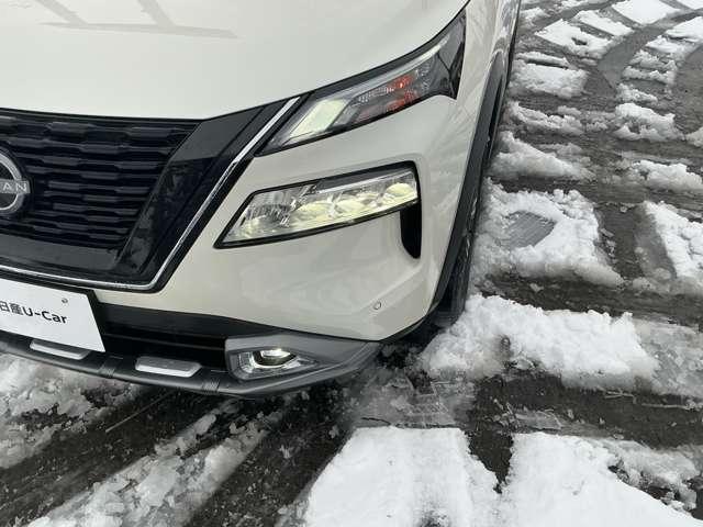 エクストレイル １．５　Ｘ　ｅ－４ＯＲＣＥ　４ＷＤ　日産コネクトナビ／プロパイロット／アラウン　エマブレ　１オーナー　レーンキープアシスト　アダプティブクルーズコントロール　禁煙　バックモニター　ＬＥＤヘッドライト　インテリジェントキー　ＥＴＣ　４ＷＤ　寒冷地仕様　キーレスエントリー　ＡＡＣ（8枚目）