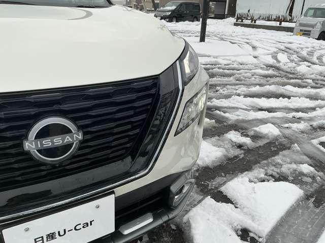 エクストレイル １．５　Ｘ　ｅ－４ＯＲＣＥ　４ＷＤ　日産コネクトナビ／プロパイロット／アラウン　エマブレ　１オーナー　レーンキープアシスト　アダプティブクルーズコントロール　禁煙　バックモニター　ＬＥＤヘッドライト　インテリジェントキー　ＥＴＣ　４ＷＤ　寒冷地仕様　キーレスエントリー　ＡＡＣ（9枚目）