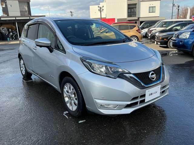 ノート １．２　ｅ－ＰＯＷＥＲ　Ｘ　ＦＯＵＲ　４ＷＤ　インテリジェントアラウンドビューモニター　１オーナー　アラウンドビューカメラ　車線逸脱防止　踏み間違え防止　切替４ＷＤ　寒冷地仕様車　パワーステアリング　禁煙車　ドライブレコーダー　スマートキー　ＡＢＳ　ＡＷ　アイドリングストップ　ナビＴＶ（11枚目）