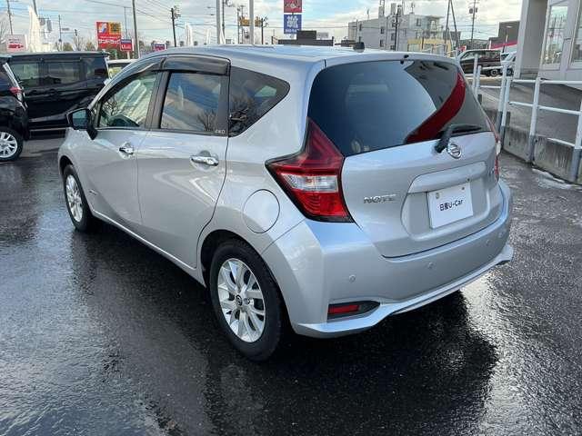 ノート １．２　ｅ－ＰＯＷＥＲ　Ｘ　ＦＯＵＲ　４ＷＤ　インテリジェントアラウンドビューモニター　１オーナー　アラウンドビューカメラ　車線逸脱防止　踏み間違え防止　切替４ＷＤ　寒冷地仕様車　パワーステアリング　禁煙車　ドライブレコーダー　スマートキー　ＡＢＳ　ＡＷ　アイドリングストップ　ナビＴＶ（15枚目）