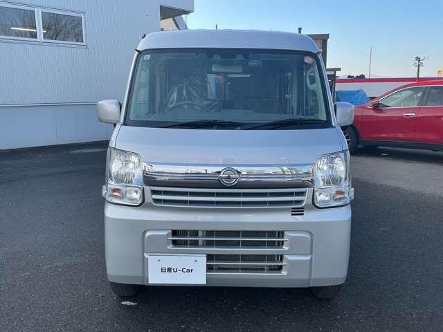 ＮＶ１００クリッパーバン ６６０　ＧＸターボ　ハイルーフ　４ＷＤ　エマージェンシーブレーキ／横滑り防止装置／　インテリジェントエマージェンシーブレーキ　車線逸脱防止　１オーナー　４ＷＤ　キーレス　フルオートエアコン　禁煙　ＰＳ　寒冷地仕様　ＡＢＳ　運転席エアバッグ　ダブルエアバッグ　パワーウィンドー（20枚目）