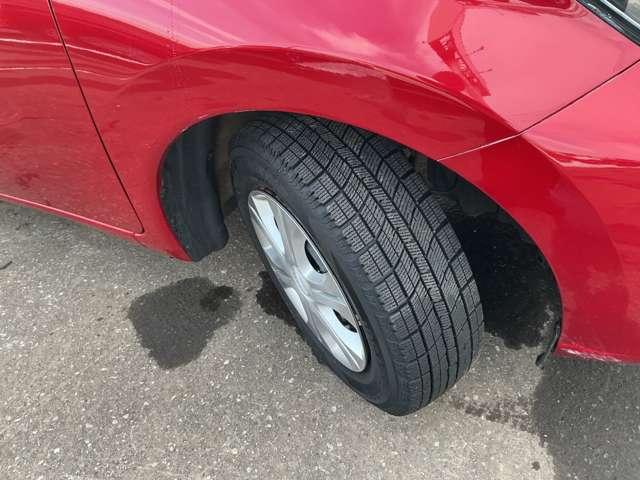 ノート １．２　Ｘ　ＦＯＵＲ　スマートセーフティエディション　４ＷＤ　エマージェンシーブレーキ　ＥＴＣ　切替４ＷＤ　メモリーナビ　衝突軽減ブレ－キ　インテリキー　ＬＥＤライト　車線逸脱警報　ＡＢＳ　バックカメラ　ワンオーナー　盗難防止システム　寒冷地仕様　ＥＴＣ　禁煙車　オートエアコン（12枚目）