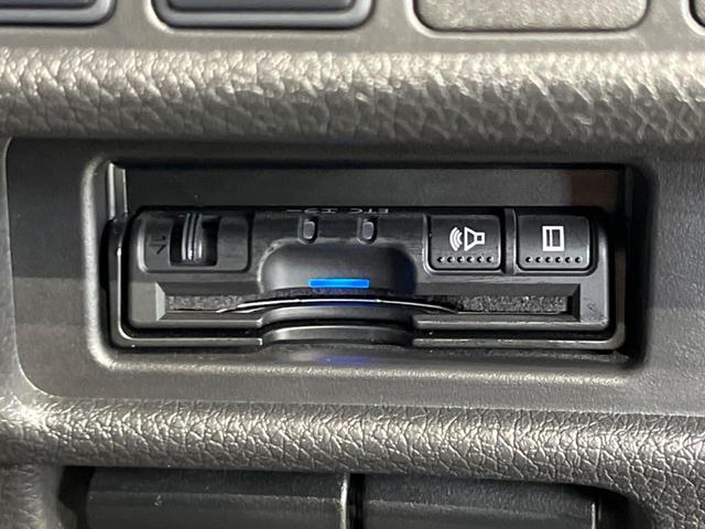20Xi 後期型 メーカー9インチナビ 全周囲カメラ インテリジェントエマージェンシーブレーキ プロパイロット シルバールーフレール オートブレーキホールド パワーバックドア 純正18インチAW ETC 禁煙(21枚目)