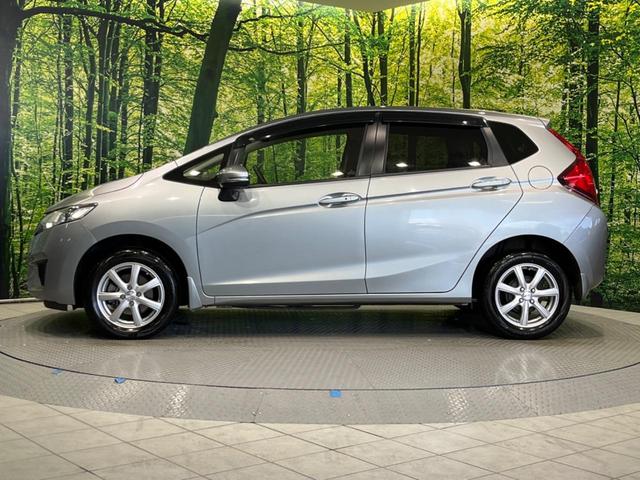 13G・Lパッケージ 4WD 禁煙車 パナソニック製SDナビ バックカメラ 寒冷地仕様 スマートキー オートライト LEDヘッドライト オートエアコン アイドリングストップ ブラックモケットシート DVD再生可 ドアバイザ(42枚目)