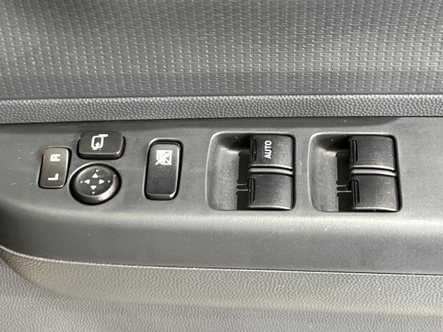 リミテッド 4WD 禁煙車 シートヒーター スマートキー 電動格納ミラー ベンチシート CDオーディオ 盗難防止装置 プライバシーガラス ヘッドライトレベライザー(7枚目)
