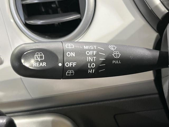 リミテッド 4WD 禁煙車 シートヒーター スマートキー 電動格納ミラー ベンチシート CDオーディオ 盗難防止装置 プライバシーガラス ヘッドライトレベライザー(23枚目)