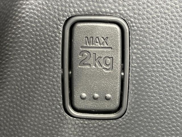 リミテッド 4WD 禁煙車 シートヒーター スマートキー 電動格納ミラー ベンチシート CDオーディオ 盗難防止装置 プライバシーガラス ヘッドライトレベライザー(28枚目)