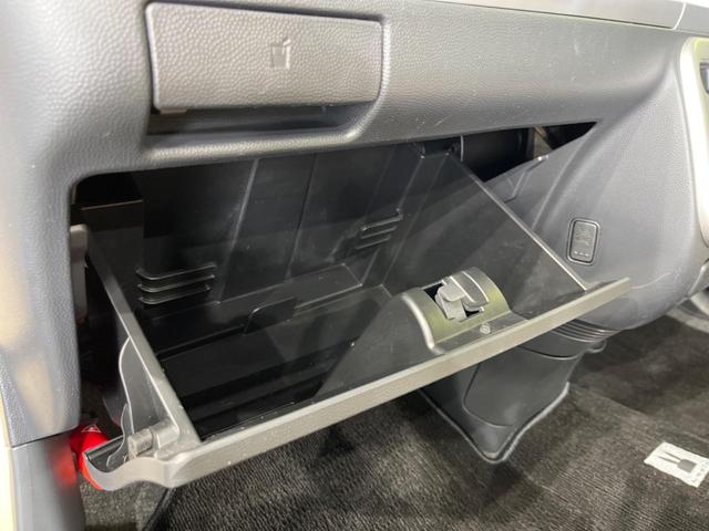 リミテッド 4WD 禁煙車 シートヒーター スマートキー 電動格納ミラー ベンチシート CDオーディオ 盗難防止装置 プライバシーガラス ヘッドライトレベライザー(35枚目)