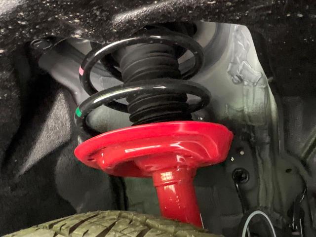 ＲＡＶ４ ハイブリッドアドベンチャー　オフロードパッケージＩＩ　４ＷＤ　登録済未使用車　バックカメラ　寒冷地仕様　プリクラッシュセーフティ　レーダークルーズ　レザーシート　前席シートエアコン　パワーシート　コーナーセンサー　スマートキー　ＬＥＤヘッド　ルーフレール（20枚目）