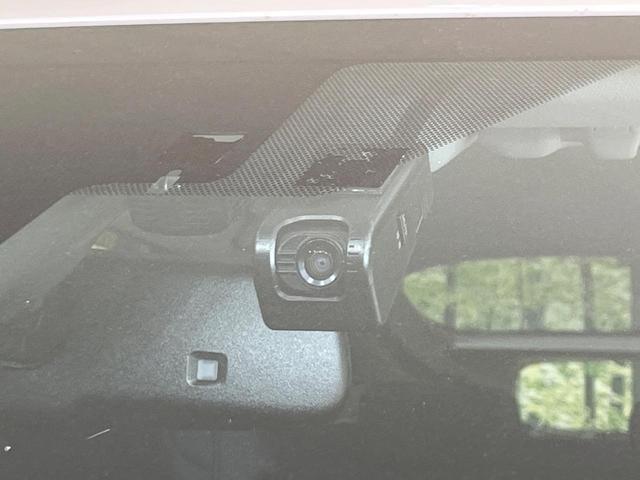 プリウス Ａ　４ＷＤ　ＳＤナビ　バックカメラ　寒冷地仕様　プリクラッシュセーフティ　レーダークルーズ　ドラレコ　コーナーセンサー　スマートキー　ＬＥＤヘッド　ビルトインＥＴＣ　オートハイビーム　パークアシスト（36枚目）