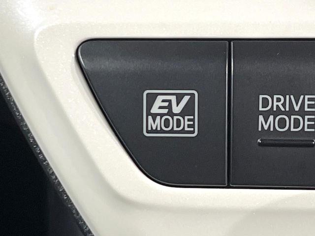 プリウス Ａ　４ＷＤ　ＳＤナビ　バックカメラ　寒冷地仕様　プリクラッシュセーフティ　レーダークルーズ　ドラレコ　コーナーセンサー　スマートキー　ＬＥＤヘッド　ビルトインＥＴＣ　オートハイビーム　パークアシスト（44枚目）