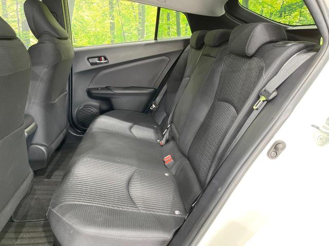 プリウス Ａ　４ＷＤ　ＳＤナビ　バックカメラ　寒冷地仕様　プリクラッシュセーフティ　レーダークルーズ　ドラレコ　コーナーセンサー　スマートキー　ＬＥＤヘッド　ビルトインＥＴＣ　オートハイビーム　パークアシスト（54枚目）