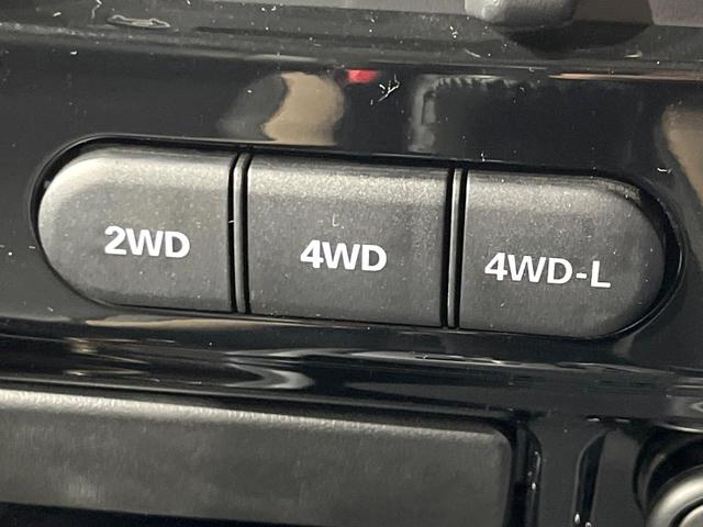 ジムニー ランドベンチャー 4WD ターボ 禁煙車 ハーフレザーシート シートヒーター ETC 純正16インチアルミ CD(7枚目)