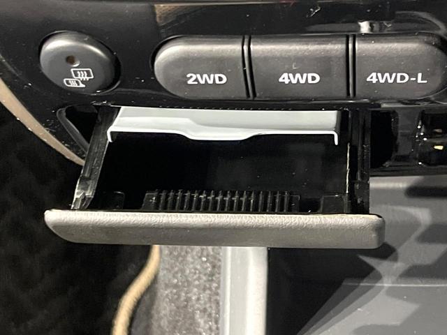 ジムニー ランドベンチャー 4WD ターボ 禁煙車 ハーフレザーシート シートヒーター ETC 純正16インチアルミ CD(37枚目)