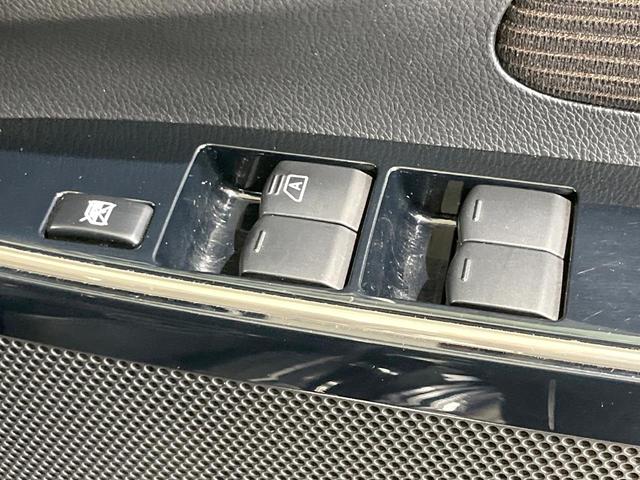 eKカスタム Tセーフティパッケージ 4WD ターボ e-アシスト 全周囲カメラ シートヒーター スマートキー HIDヘッド オートハイビーム 車線逸脱警報 オートライト オートエアコン 純正15インチアルミ CD(30枚目)