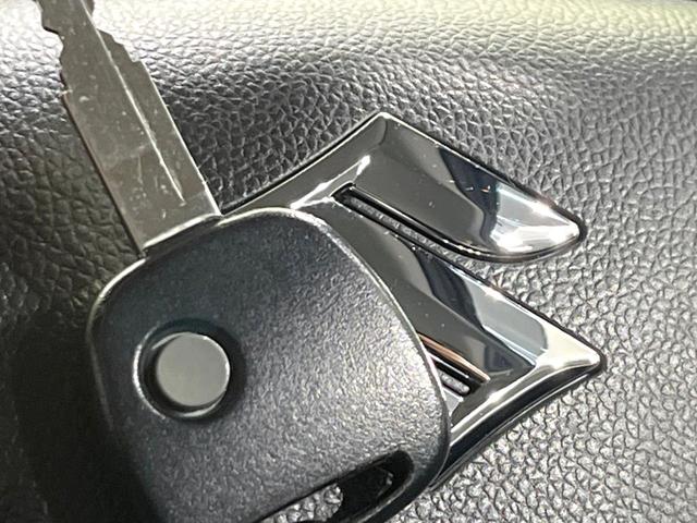 アルト ハイブリッドS 4WD スズキセーフティーサポート 禁煙車 コーナーセンサー 車線逸脱警報 CD レーンアシスト パワーステアリング パワーウィンドウ アイドリングストップ 電動格納ミラー(29枚目)