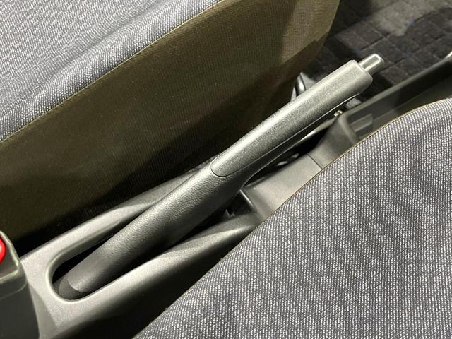 アルト ハイブリッドS 4WD スズキセーフティーサポート 禁煙車 コーナーセンサー 車線逸脱警報 CD レーンアシスト パワーステアリング パワーウィンドウ アイドリングストップ 電動格納ミラー(32枚目)