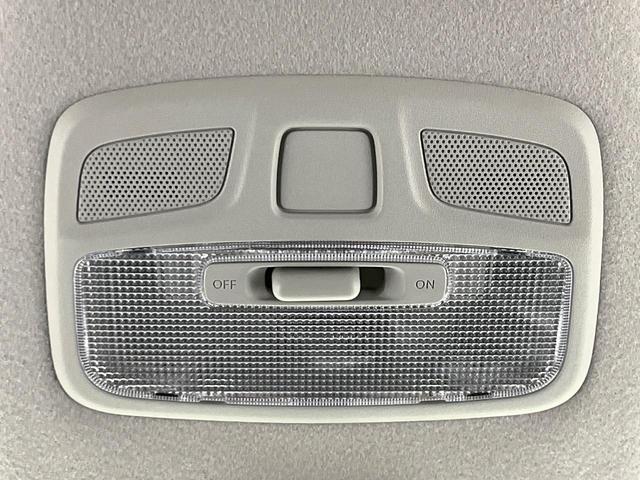 アルト ハイブリッドS 4WD スズキセーフティーサポート 禁煙車 コーナーセンサー 車線逸脱警報 CD レーンアシスト パワーステアリング パワーウィンドウ アイドリングストップ 電動格納ミラー(34枚目)