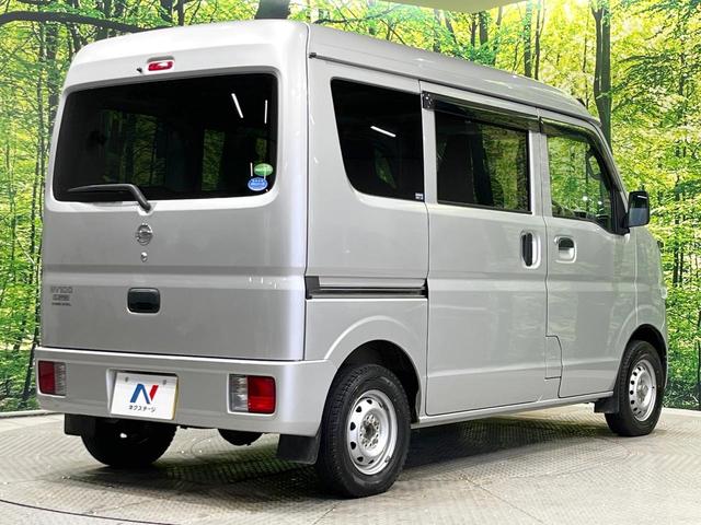 NV100クリッパーバン DX 4WD 5速MT プライバシーガラス 盗難防止装置 トラクションコントロール ヘッドライトレベライザー(17枚目)
