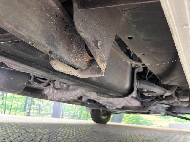 NV100クリッパーバン DX 4WD 5速MT プライバシーガラス 盗難防止装置 トラクションコントロール ヘッドライトレベライザー(23枚目)