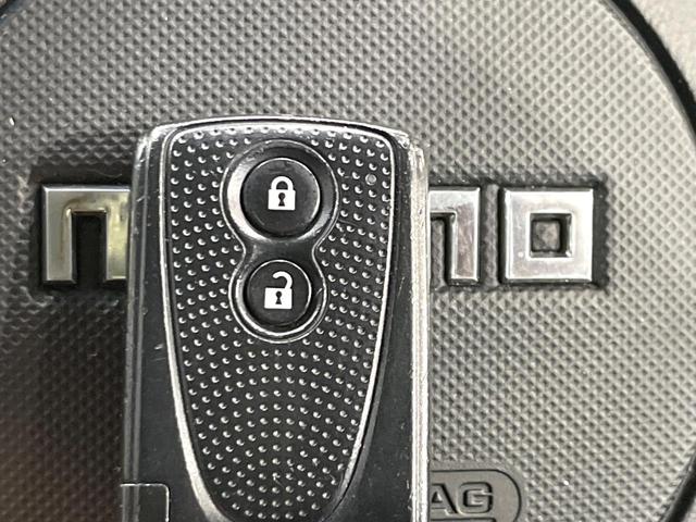 ムーヴ カスタム RS 4WD ターボ 禁煙車 スマートキー LEDヘッド ETC オートライト オートエアコン 純正15インチアルミ アイドリングストップ momoステアリング プッシュスタートボタン(6枚目)