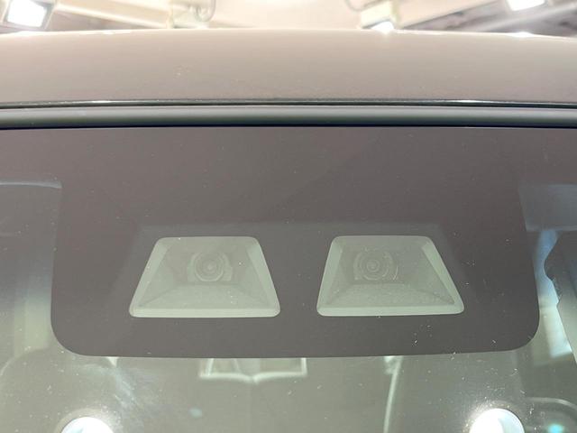 タント カスタムRS トップエディションSAIII 4WD 禁煙車 ターボ 両側電動ドア 純正8型SDナビ バックカメラ スマートアシスト 半革シート シートヒーター ドラレコ コーナーセンサー スマートキー LEDヘッド ETC オートハイビーム(3枚目)