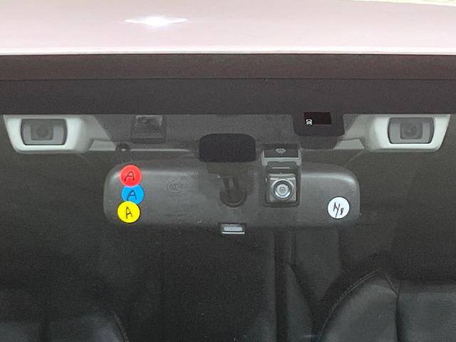 XV 2.0i-S アイサイト 4WD 純正SDナビ バックカメラ アイサイトVer3 レーダークルーズ 禁煙車 レザーシート コーナーセンサー スマートキー LEDヘッド ビルトインETC 車線逸脱警報 オートライト(3枚目)