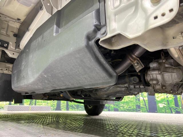 キャリイトラック KX 4WD MT車 禁煙車 CD ドアバイザー ヘッドライトレベライザー トラクションコントロール(21枚目)