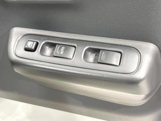 キャリイトラック KX 4WD MT車 禁煙車 CD ドアバイザー ヘッドライトレベライザー トラクションコントロール(33枚目)