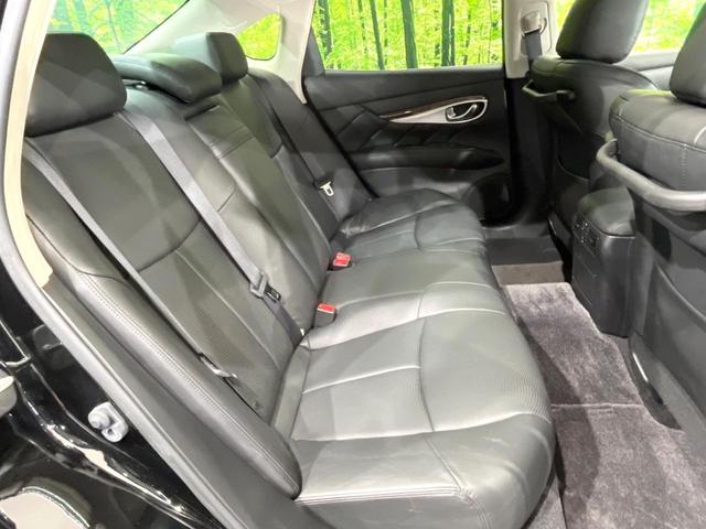 フーガ 370GT FOUR 4WD サンルーフ 純正HDDナビ 全周囲カメラ エマージェンシーブレーキ レーダークルーズ 禁煙車 レザーシート 前席シートエアコン コーナーセンサー スマートキー LEDヘッド ビルトインETC(9枚目)