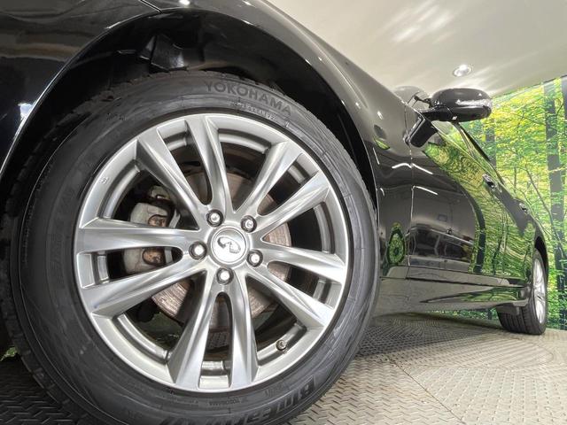 フーガ 370GT FOUR 4WD サンルーフ 純正HDDナビ 全周囲カメラ エマージェンシーブレーキ レーダークルーズ 禁煙車 レザーシート 前席シートエアコン コーナーセンサー スマートキー LEDヘッド ビルトインETC(13枚目)