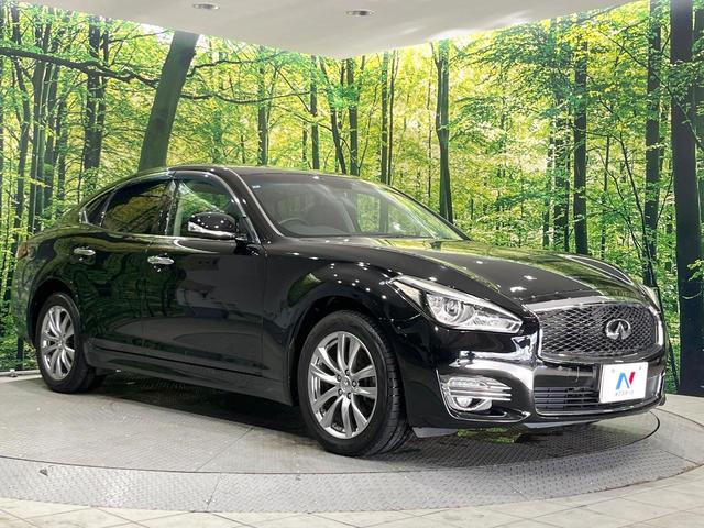 フーガ 370GT FOUR 4WD サンルーフ 純正HDDナビ 全周囲カメラ エマージェンシーブレーキ レーダークルーズ 禁煙車 レザーシート 前席シートエアコン コーナーセンサー スマートキー LEDヘッド ビルトインETC(16枚目)