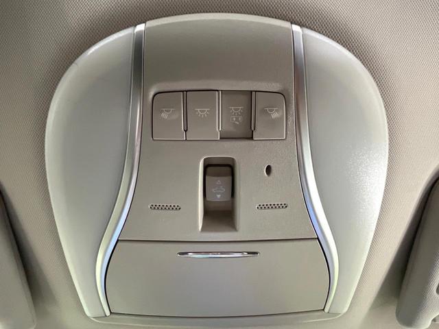 フーガ 370GT FOUR 4WD サンルーフ 純正HDDナビ 全周囲カメラ エマージェンシーブレーキ レーダークルーズ 禁煙車 レザーシート 前席シートエアコン コーナーセンサー スマートキー LEDヘッド ビルトインETC(45枚目)