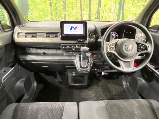 N-WGNカスタム Lホンダセンシング 4WD 禁煙車 SDナビ バックカメラ ホンダセンシング レーダークルーズ コーナーセンサー スマートキー LEDヘッド ビルトインETC 車線逸脱警報 オートライト オートエアコン 電動パーキング(2枚目)