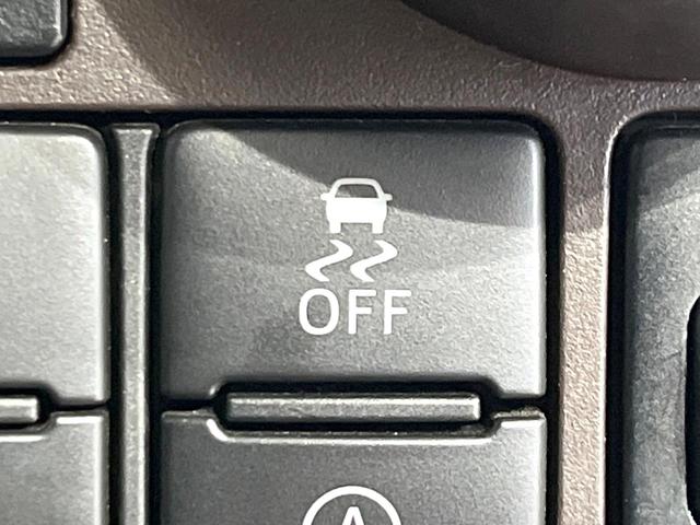 ルーミー Ｘ　４ＷＤ　電動スライドドア　寒冷地仕様　スマートキー　オートライト　ＣＤ　シートヒーター　横滑り防止機能　アイドリングストップ　電動格納ドアミラー　ヘッドライトレベライザー　ドアバイザー　エアコン（25枚目）