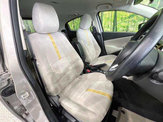 MAZDA2 15S サンリットシトラス 4WD 8インチマツダコネクト 全周囲カメラ スマートブレーキサポート レーダークルーズ 禁煙車 ドラレコ コーナーセンサー スマートキー LEDヘッド オートハイビーム 車線逸脱警報 オートライト(8枚目)