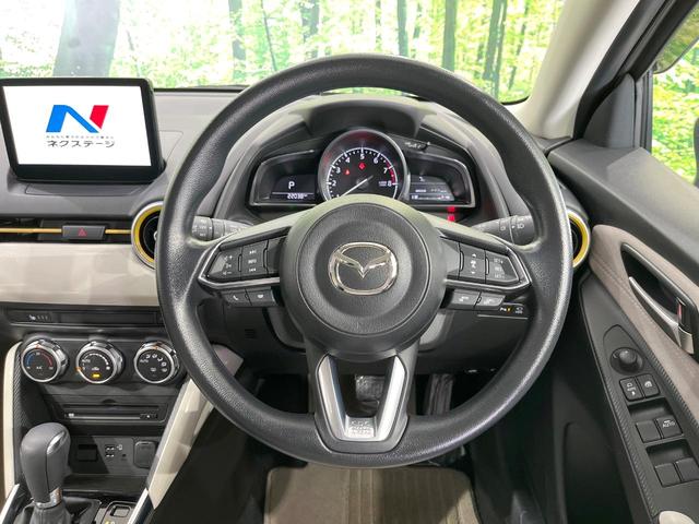 MAZDA2 15S サンリットシトラス 4WD 8インチマツダコネクト 全周囲カメラ スマートブレーキサポート レーダークルーズ 禁煙車 ドラレコ コーナーセンサー スマートキー LEDヘッド オートハイビーム 車線逸脱警報 オートライト(11枚目)