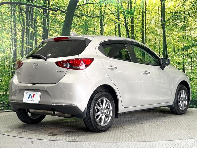 MAZDA2 15S サンリットシトラス 4WD 8インチマツダコネクト 全周囲カメラ スマートブレーキサポート レーダークルーズ 禁煙車 ドラレコ コーナーセンサー スマートキー LEDヘッド オートハイビーム 車線逸脱警報 オートライト(17枚目)