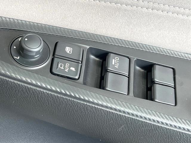 MAZDA2 15S サンリットシトラス 4WD 8インチマツダコネクト 全周囲カメラ スマートブレーキサポート レーダークルーズ 禁煙車 ドラレコ コーナーセンサー スマートキー LEDヘッド オートハイビーム 車線逸脱警報 オートライト(32枚目)