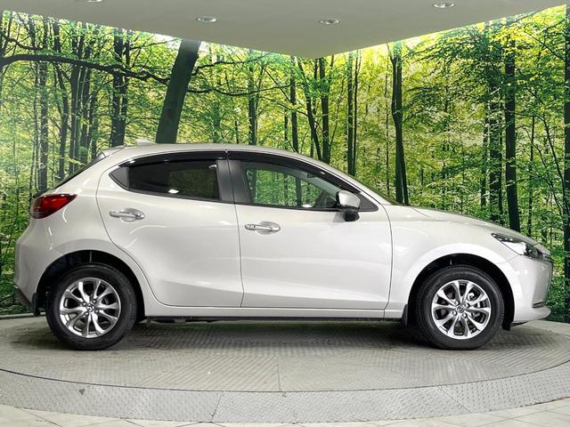 MAZDA2 15S サンリットシトラス 4WD 8インチマツダコネクト 全周囲カメラ スマートブレーキサポート レーダークルーズ 禁煙車 ドラレコ コーナーセンサー スマートキー LEDヘッド オートハイビーム 車線逸脱警報 オートライト(60枚目)