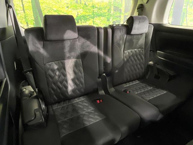 ヴェルファイアハイブリッド Z 4WD 両側電動ドア 純正SDナビ 後席モニター バックカメラ プリクラッシュセーフティ レーダークルーズ 禁煙車 ドラレコ コーナーセンサー スマートキー LEDヘッド ビルトインETC(10枚目)