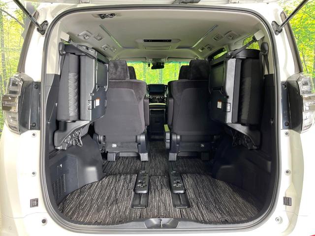 ヴェルファイアハイブリッド Z 4WD 両側電動ドア 純正SDナビ 後席モニター バックカメラ プリクラッシュセーフティ レーダークルーズ 禁煙車 ドラレコ コーナーセンサー スマートキー LEDヘッド ビルトインETC(11枚目)