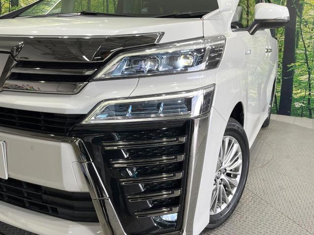 ヴェルファイアハイブリッド Z 4WD 両側電動ドア 純正SDナビ 後席モニター バックカメラ プリクラッシュセーフティ レーダークルーズ 禁煙車 ドラレコ コーナーセンサー スマートキー LEDヘッド ビルトインETC(13枚目)