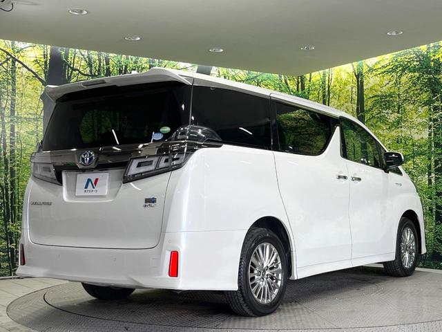 ヴェルファイアハイブリッド Z 4WD 両側電動ドア 純正SDナビ 後席モニター バックカメラ プリクラッシュセーフティ レーダークルーズ 禁煙車 ドラレコ コーナーセンサー スマートキー LEDヘッド ビルトインETC(18枚目)