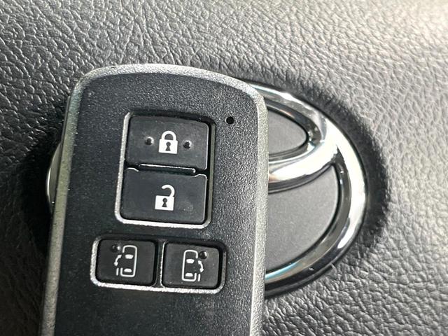 ヴェルファイアハイブリッド Z 4WD 両側電動ドア 純正SDナビ 後席モニター バックカメラ プリクラッシュセーフティ レーダークルーズ 禁煙車 ドラレコ コーナーセンサー スマートキー LEDヘッド ビルトインETC(32枚目)